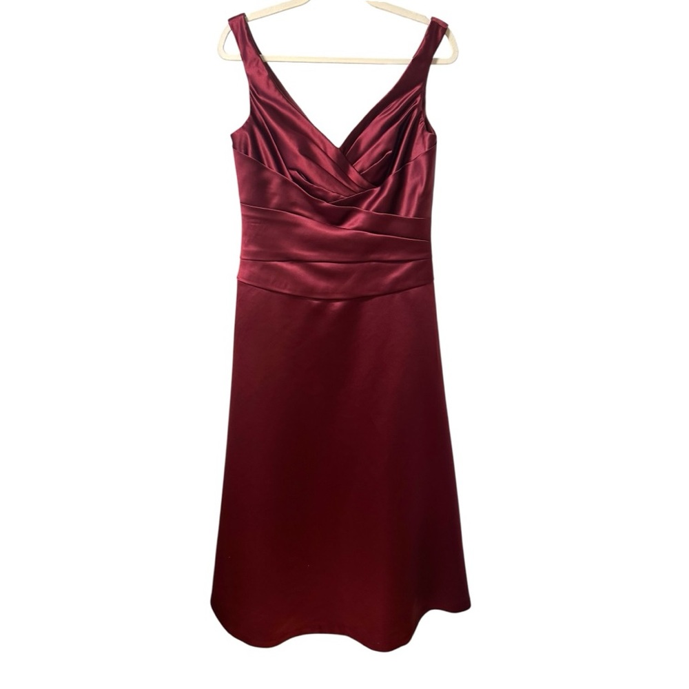2 Be Social Satin Evening Dress Sleeveless Gown Burgundy Wedding Formal 12 Prom